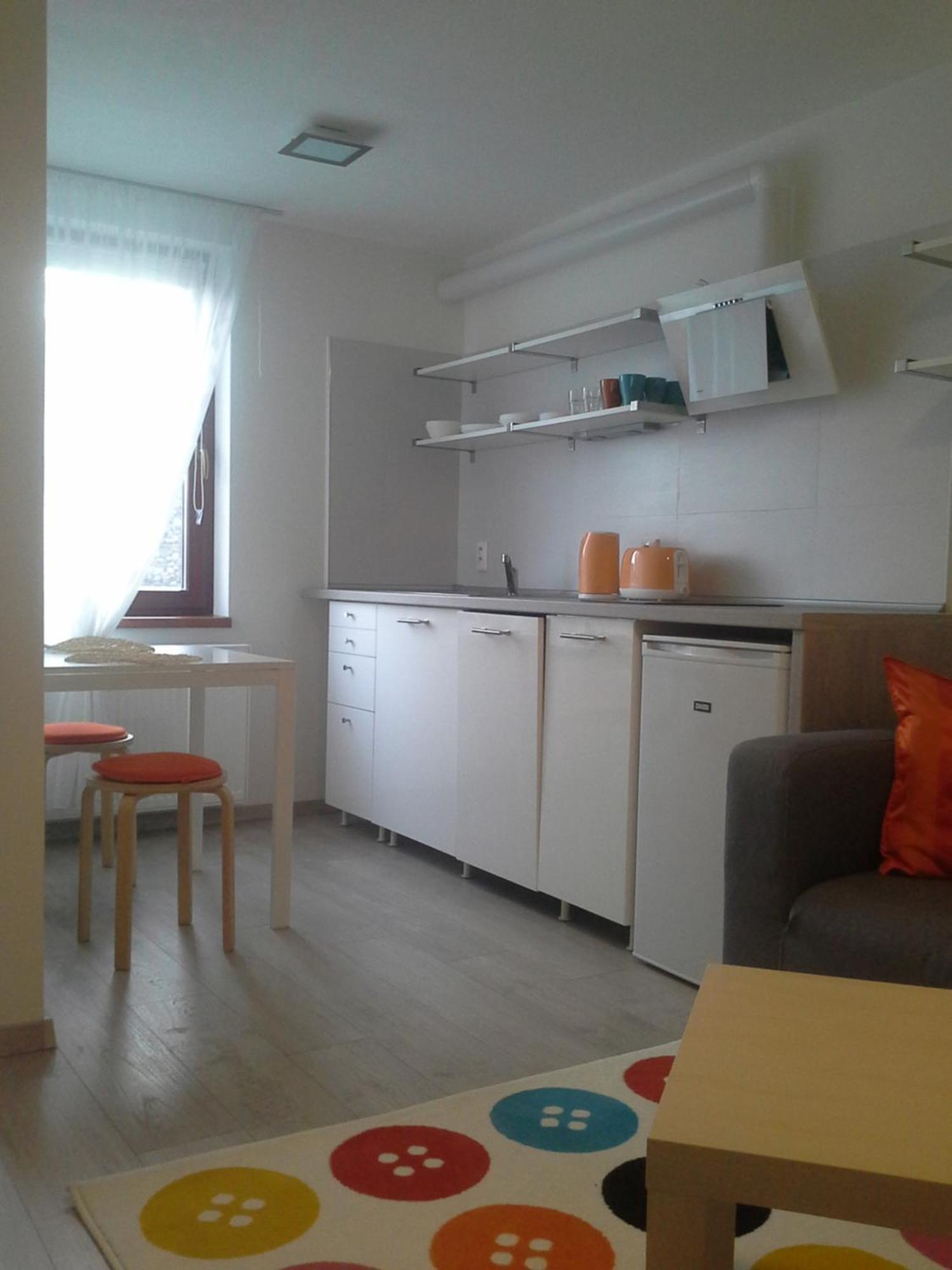 Jana Apartments 2 ブラチスラヴァ エクステリア 写真
